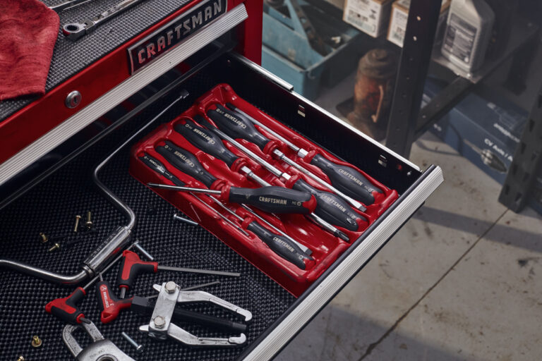 Screwdrivers_1632950315142-HR